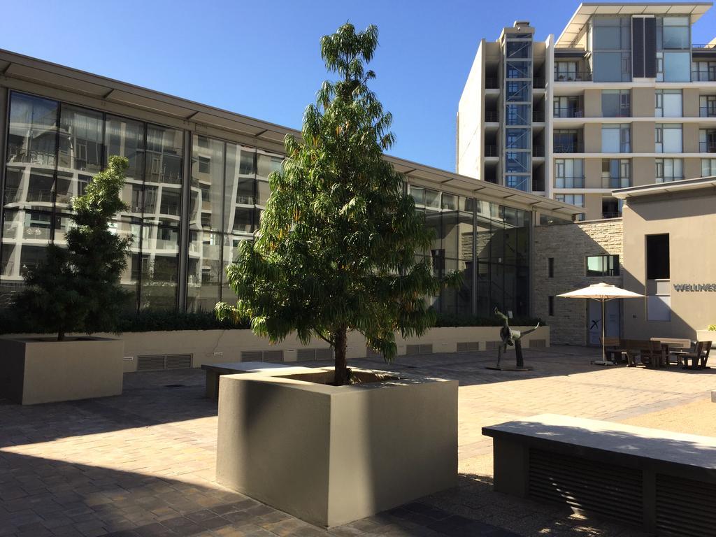 The Quadrant Apartments Кейптаун Екстериор снимка